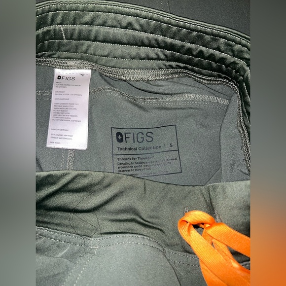 Figs kade moss scrub pants (women) - Picture 3 of 4